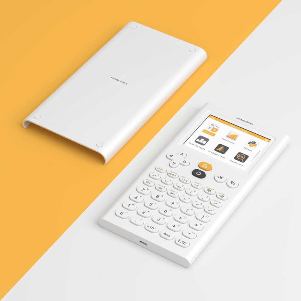 آلة حاسبة بيانية NumWorks بشاشة 2.8 بوصة – شحن USB Type-C – بايثون – موديل N0120 (لون أبيض)